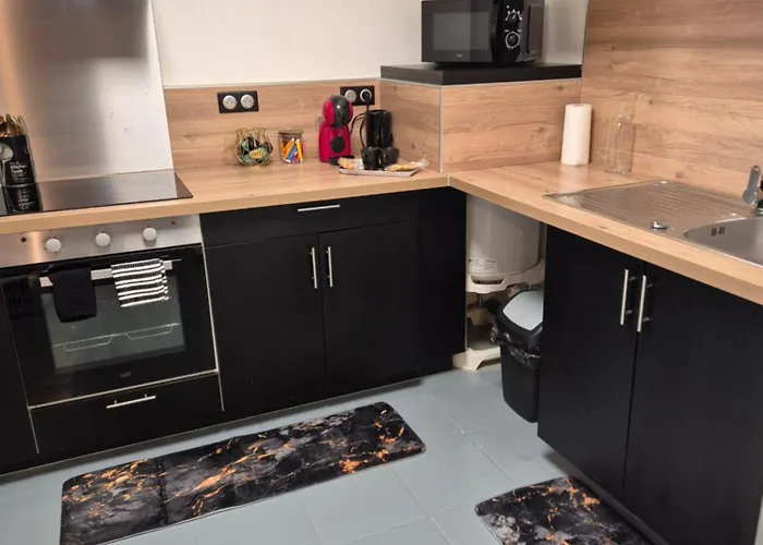 Апартаменты L'atelier-appartement T2 Confort *